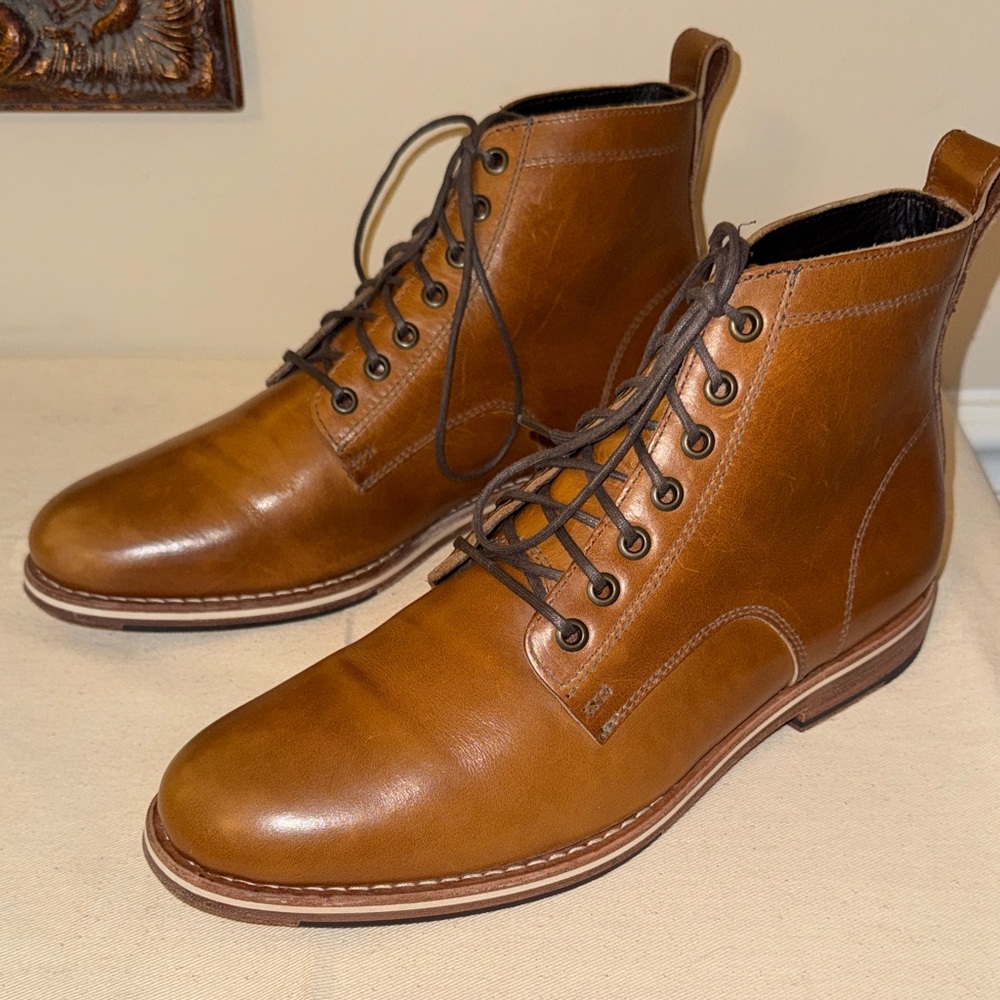 Helm Zind Tan Leather Chukka Boots for Men - Picture 8 of 12